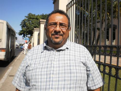 Pugnarán para que se descongelen plazas de burócratas